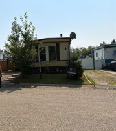 63 Westwood Court Innisfail, AB T4G 1S2