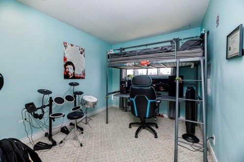 65 Hart Crescent South, Red Deer, AB - Indoor