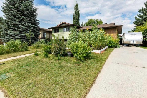 65 Hart Crescent South, Red Deer, AB - Outdoor