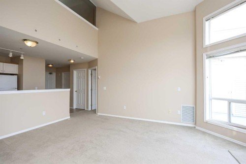 409-6118 53 Avenue, Red Deer, AB - Indoor Photo Showing Other Room