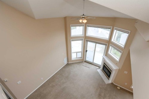 409-6118 53 Avenue, Red Deer, AB - Indoor Photo Showing Other Room