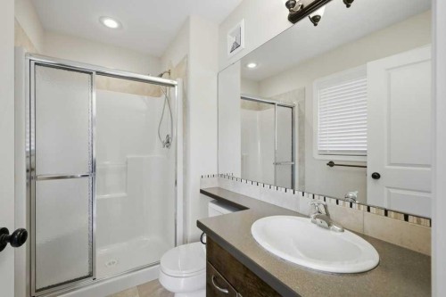 93 Valley Crescent, Blackfalds, AB - Indoor Photo Showing Bathroom