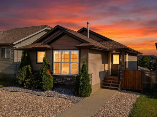 93 Valley Crescent, Blackfalds, AB - Outdoor