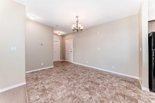 206-69 Ironstone Drive, Red Deer, AB - Indoor Photo Showing Other Room
