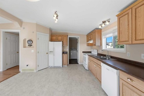4591 Eastview Crescent, Rimbey, AB - Indoor Photo Showing Kitchen With Double Sink