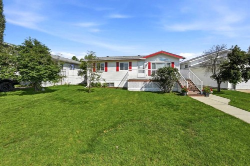 4591 Eastview Crescent, Rimbey, AB - Outdoor