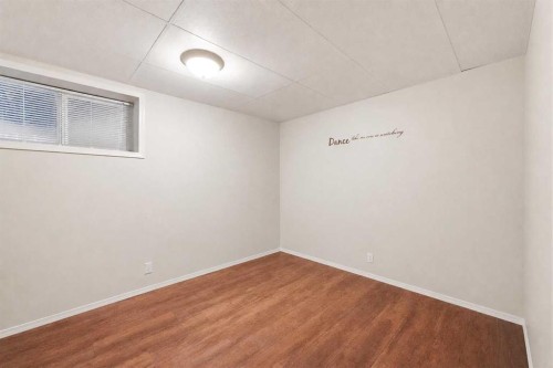 4591 Eastview Crescent, Rimbey, AB - Indoor Photo Showing Other Room