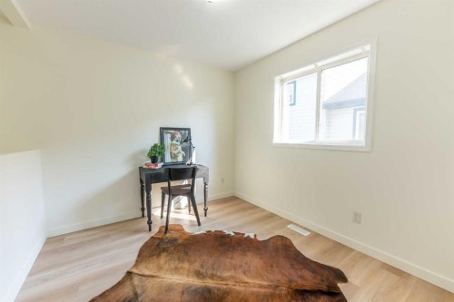 73 Ogilvie Close, Red Deer, AB - Indoor Photo Showing Other Room