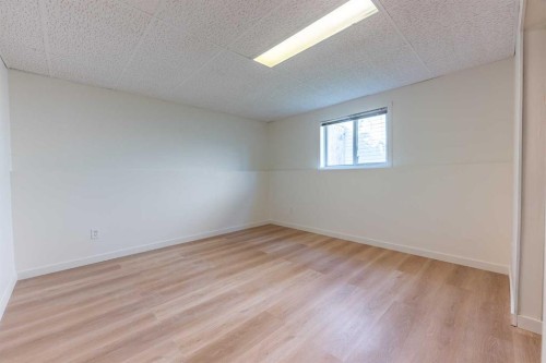 73 Ogilvie Close, Red Deer, AB - Indoor Photo Showing Other Room