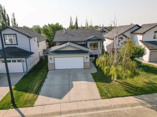 73 Ogilvie Close, Red Deer, AB - Outdoor With Facade