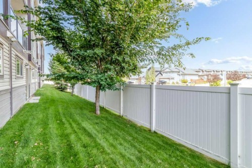 702-125 Caribou Crescent, Red Deer, AB - Outdoor
