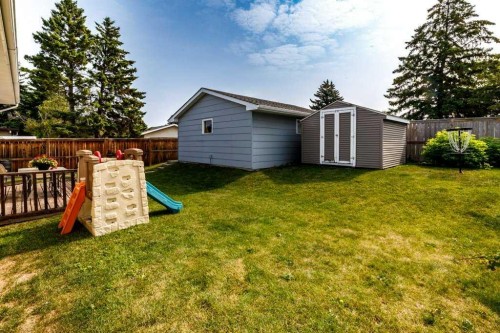 10 Odstone Green, Red Deer, AB - Outdoor
