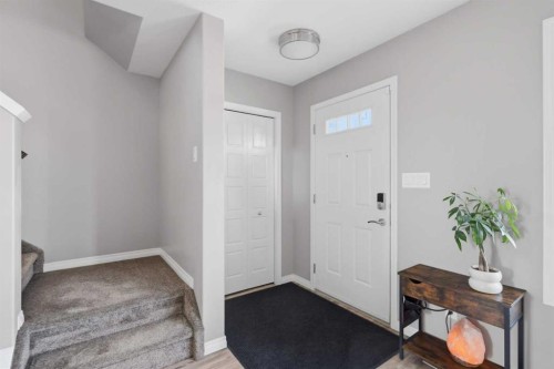 9 Hampton Crescent, Sylvan Lake, AB - Indoor Photo Showing Other Room