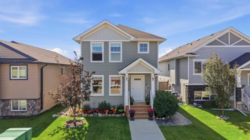 9 Hampton Crescent  Sylvan Lake, AB T4S 0N2