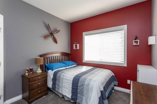 51 Emily Crescent, Lacombe, AB - Indoor Photo Showing Bedroom