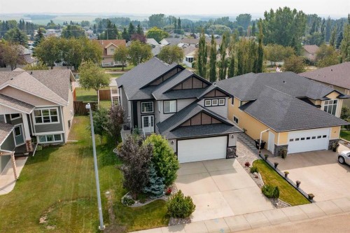 51 Emily Crescent, Lacombe, AB - Outdoor