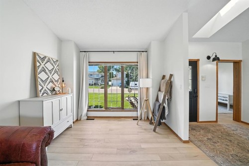 14 Denison Crescent, Red Deer, AB - Indoor Photo Showing Other Room