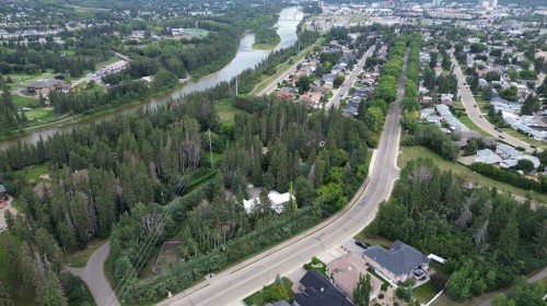 20 Cronquist Close, Red Deer, AB 