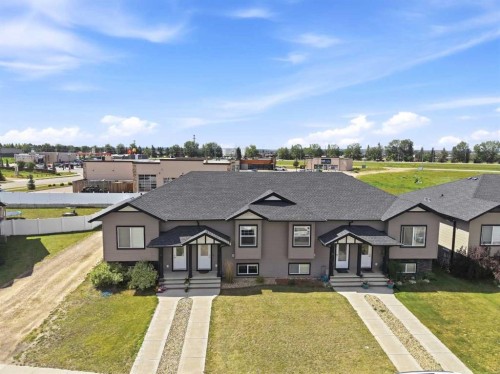 161 Crimson Court, Blackfalds, AB - Outdoor With Facade