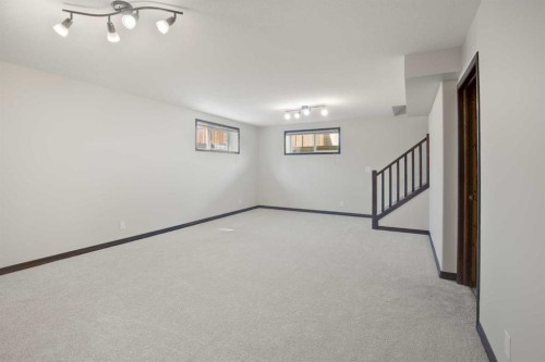 92 Ireland Crescent, Red Deer, AB - Indoor Photo Showing Other Room