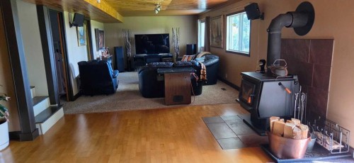 39530 Range Road 22, Rural Lacombe County, AB - Indoor Photo Showing Other Room