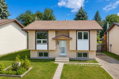 7363 59 Avenue  Red Deer, AB T4P 2L5