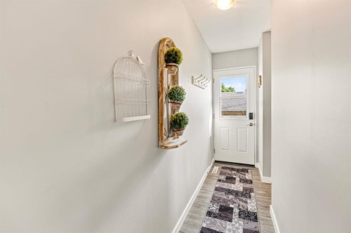 21 Malcolm Crescent, Red Deer, AB - Indoor Photo Showing Other Room