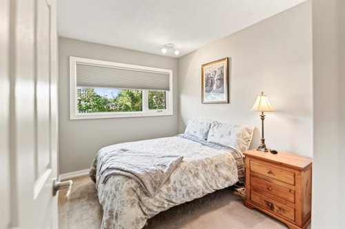 21 Malcolm Crescent, Red Deer, AB - Indoor Photo Showing Bedroom