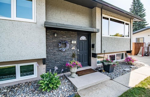 21 Malcolm Crescent, Red Deer, AB - Outdoor With Exterior