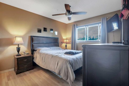125 Crawford Street, Red Deer, AB - Indoor Photo Showing Bedroom