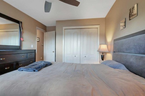 125 Crawford Street, Red Deer, AB - Indoor Photo Showing Bedroom