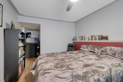 125 Crawford Street, Red Deer, AB - Indoor Photo Showing Bedroom