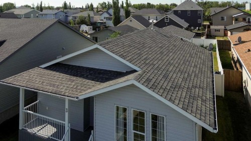 3 Taylor Drive, Lacombe, AB - Outdoor