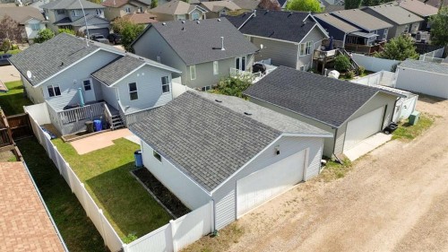 3 Taylor Drive, Lacombe, AB - Outdoor With Exterior