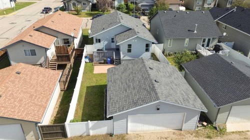 3 Taylor Drive, Lacombe, AB - Outdoor With Exterior