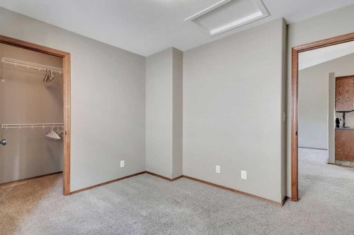 12 Kensington Close, Red Deer, AB - Indoor Photo Showing Other Room