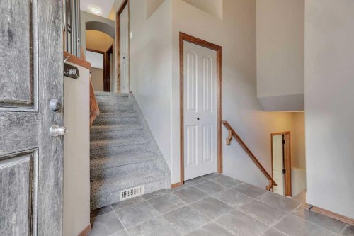 12 Kensington Close, Red Deer, AB - Indoor Photo Showing Other Room