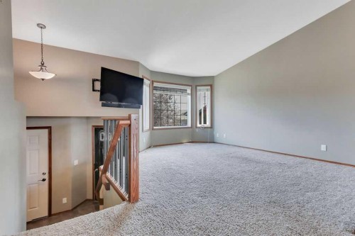 12 Kensington Close, Red Deer, AB - Indoor Photo Showing Other Room