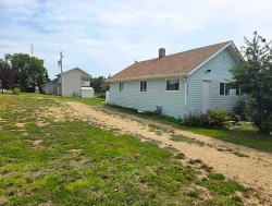 5029 50 Street Benalto, AB T0M 0H0