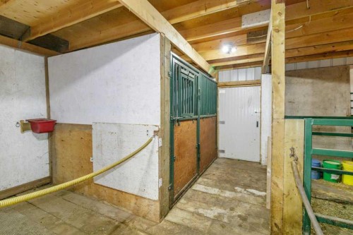36408 Range Road 271, Rural Red Deer County, AB - Indoor