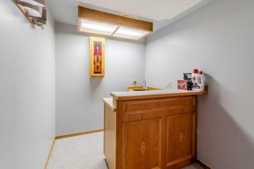 4732 48 Street, Sylvan Lake, AB - Indoor Photo Showing Other Room