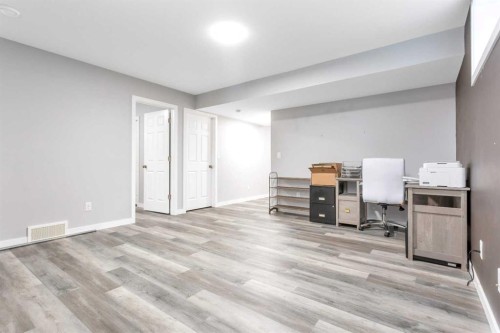 22 Bardwell Way, Sylvan Lake, AB - Indoor