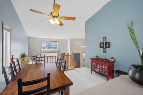 24 Kelly, Red Deer, AB - Indoor Photo Showing Dining Room