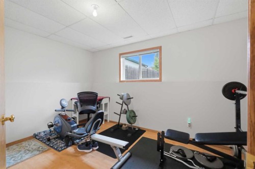 24 Kelly, Red Deer, AB - Indoor Photo Showing Gym Room