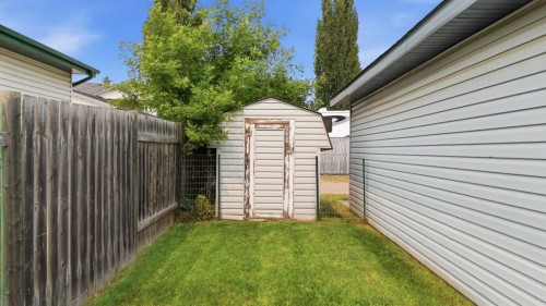 24 Kelly, Red Deer, AB - Outdoor With Exterior