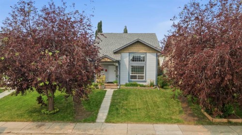 24 Kelly, Red Deer, AB - Outdoor