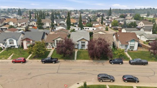 24 Kelly, Red Deer, AB - Outdoor With View