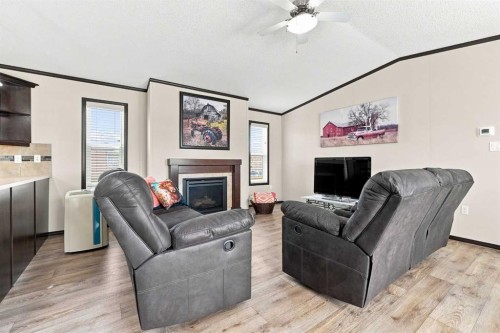 73-15 Mackenzie Ranch Way, Lacombe, AB 
