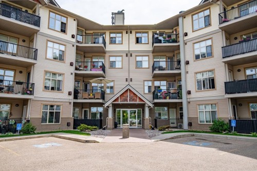 324-100 Lakeway Boulevard  Sylvan Lake, AB T4S 0A4