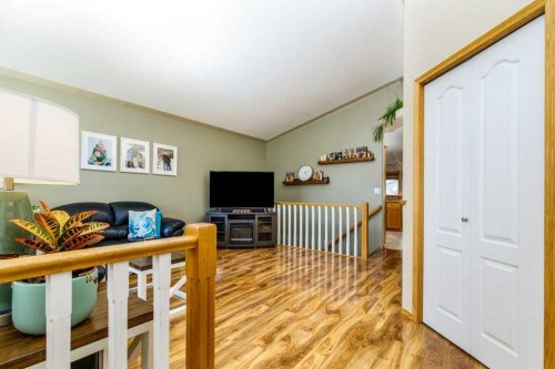 172 Duckering Close, Red Deer, AB - Indoor Photo Showing Other Room